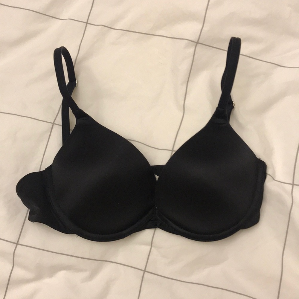 34B super push-up Maidenform black bra